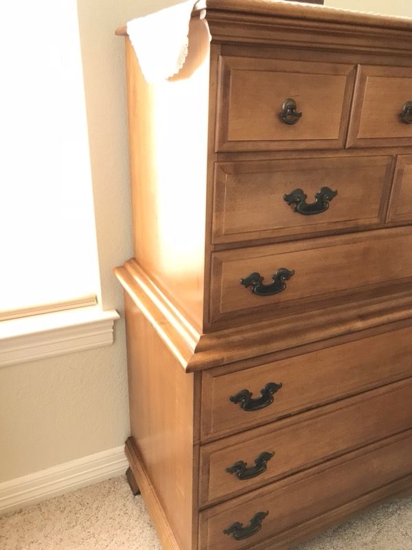 Vintage chest of drawers | Sumter Cabinet Co for Sale in ...