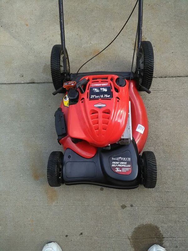 Troy Bilt tuff cut 230 electric start lawn mower for Sale in Cleveland