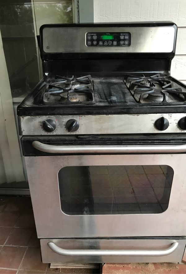 GE Gas stove working for Sale in Houston, TX OfferUp
