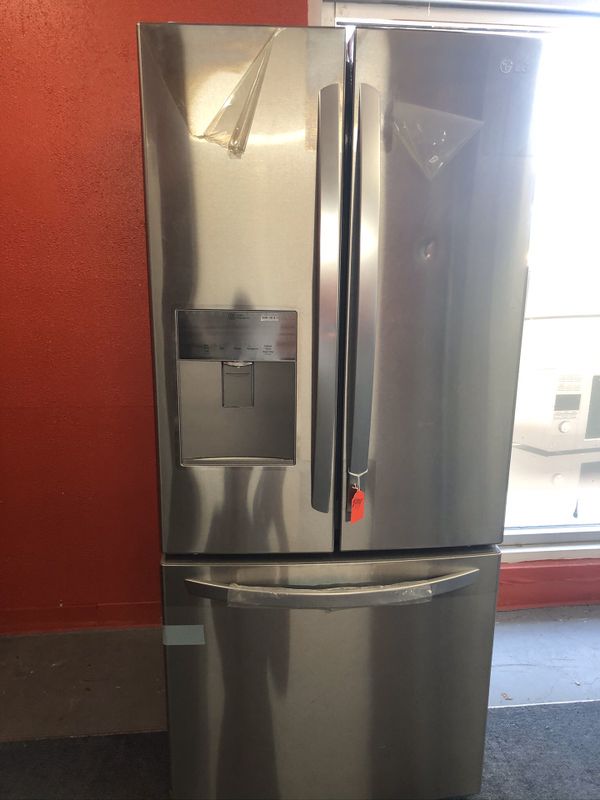 New scratch and dent LG 21 cu ft stainless steel French door fridge. 1
