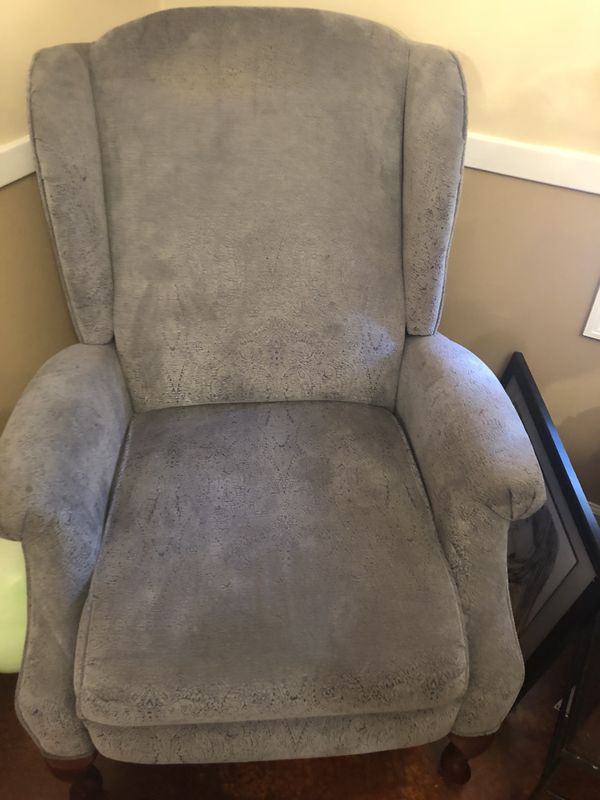 Blue Grey Macy s wing back recliner for Sale in Memphis 
