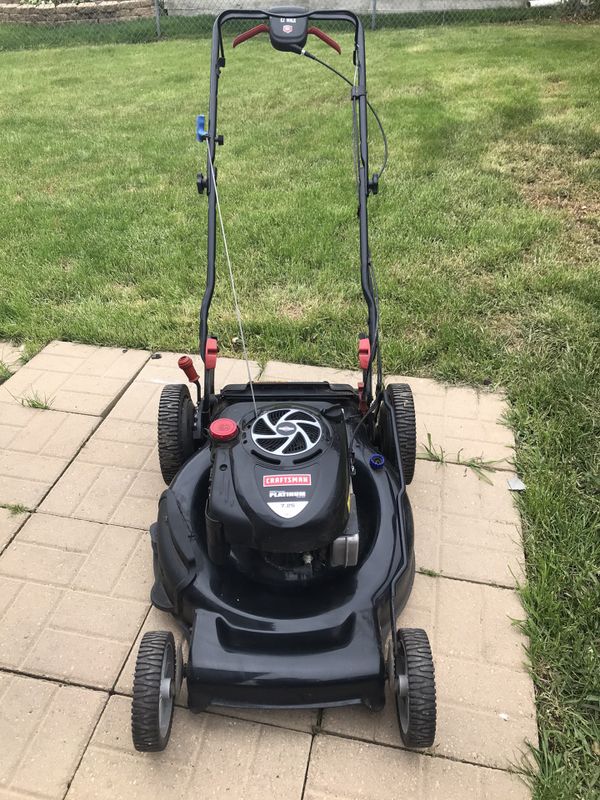 Craftsman EZ walk lawn mower for Sale in Glendale Heights, IL - OfferUp