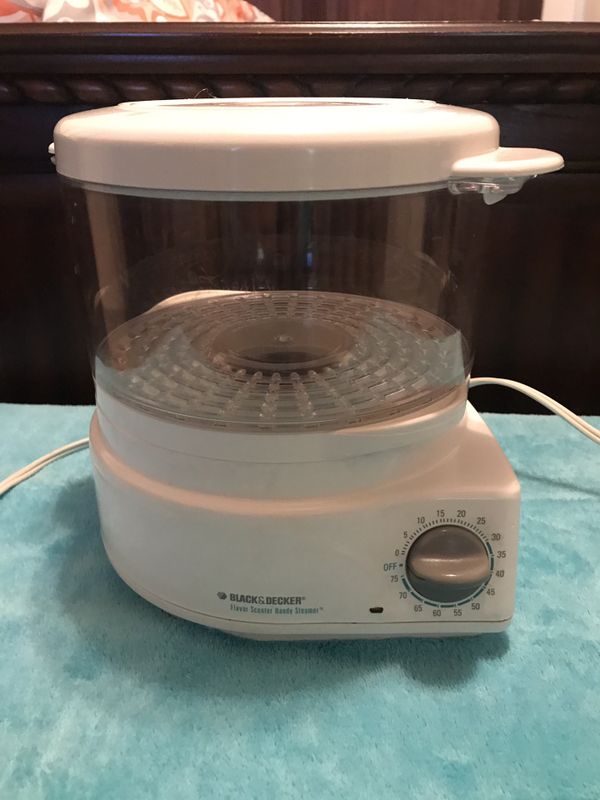 Black and Decker Flavor Scenter Handy Steamer for Sale in Sellersburg