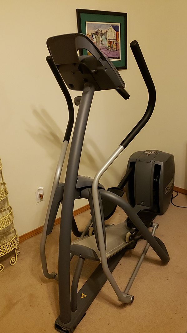 Precor EFX 5.33 Elliptical for Sale in Mill Creek, WA OfferUp