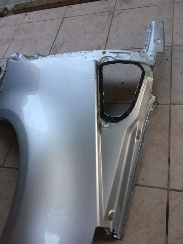 0308 NISSAN 350z LEFT DRIVER REAR QUARTER PANEL OEM SILVER K23 for