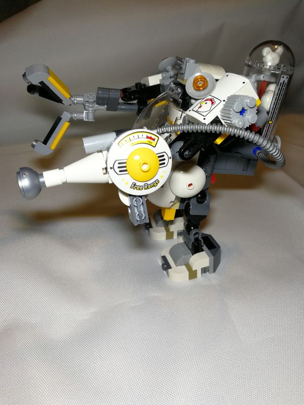 lego egghead minifigure
