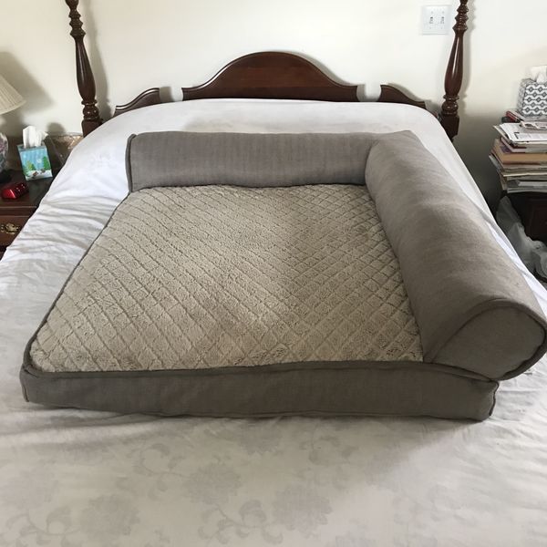 kirkland signature pillow top dog bed