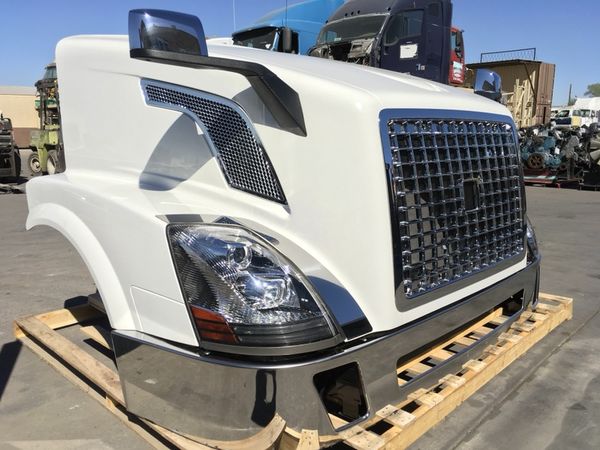 New Volvo VNL Hood & Chrome Bumper for Sale in Phoenix, AZ OfferUp