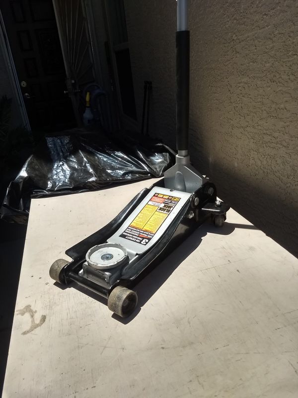 Black Jack 3 - Ton Low Profile Floor Jack for Sale in Mesa, AZ - OfferUp