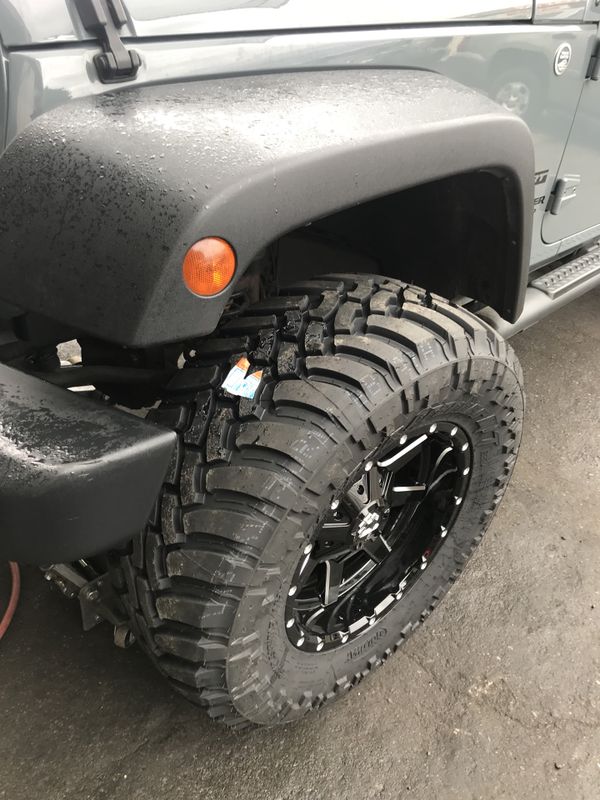 New Jeep offroad Style Wheels And Tires 33x12.50x17 fits All Stock or