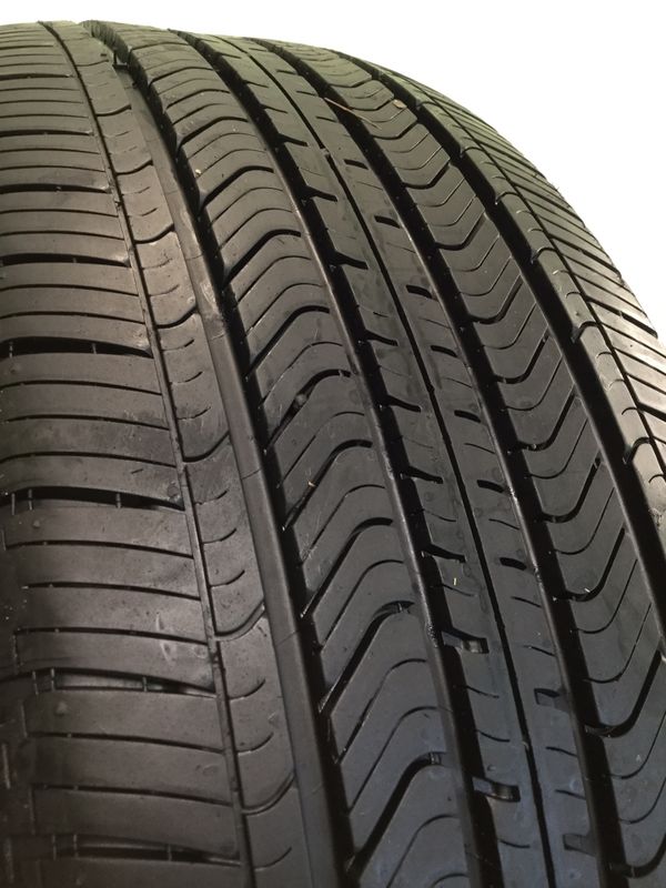 215/55/17 SET OF 2 USED TIRES MICHELIN PRIMACY MXV4 P215/55R17 93V