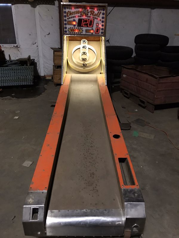 Skee ball Chuck E. Cheese arcade game for Sale in Kent, WA OfferUp