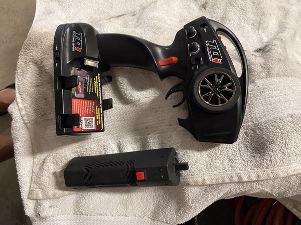 traxxas revo 3.3 remote control