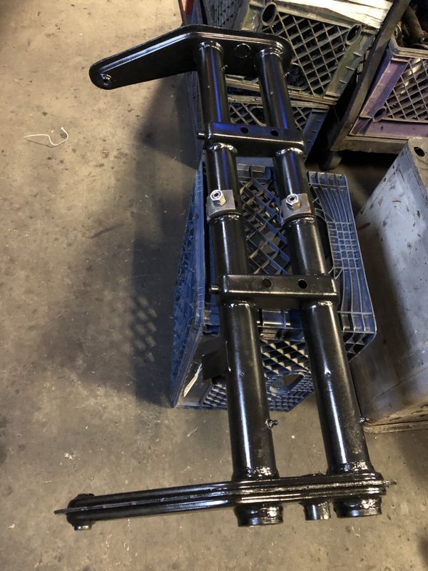 Vw Volkswagen bug king and link pin adjustable beam for Sale in Norwalk