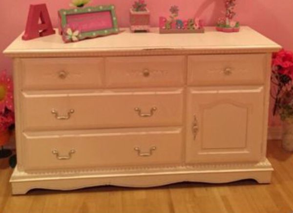 Munire Savannah Baby Crib Armoire Nightstand Double Dresser