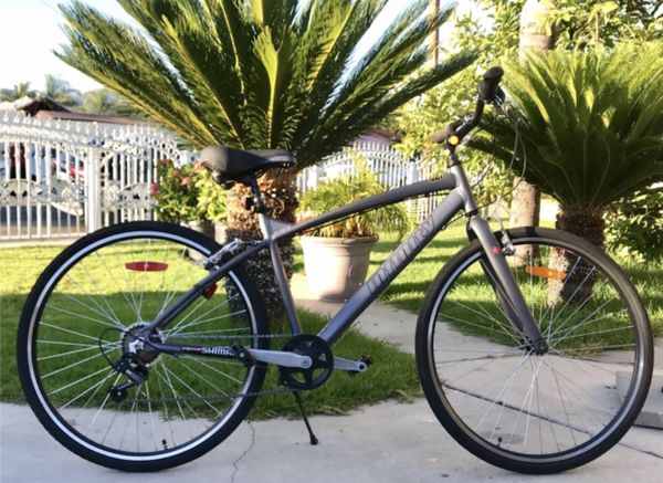 infinity unisex 700c bike