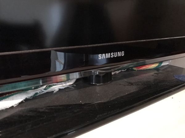 Samsung 36 inch flat screen for Sale in Euless, TX - OfferUp