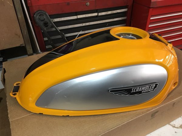 ducati scrambler gas cap