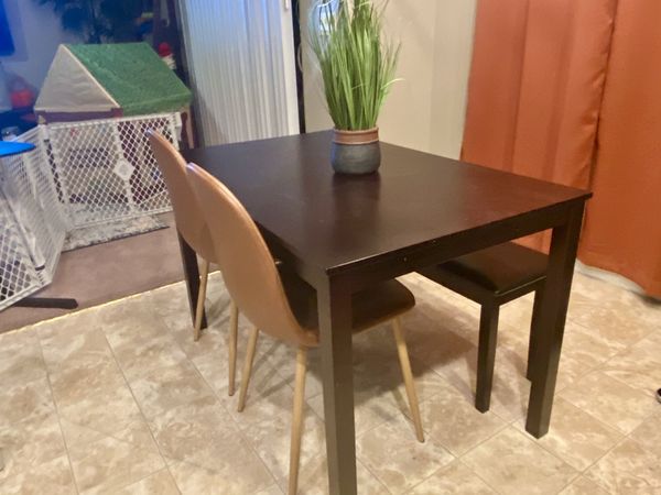 Kitchen table for Sale in Henderson, NV - OfferUp