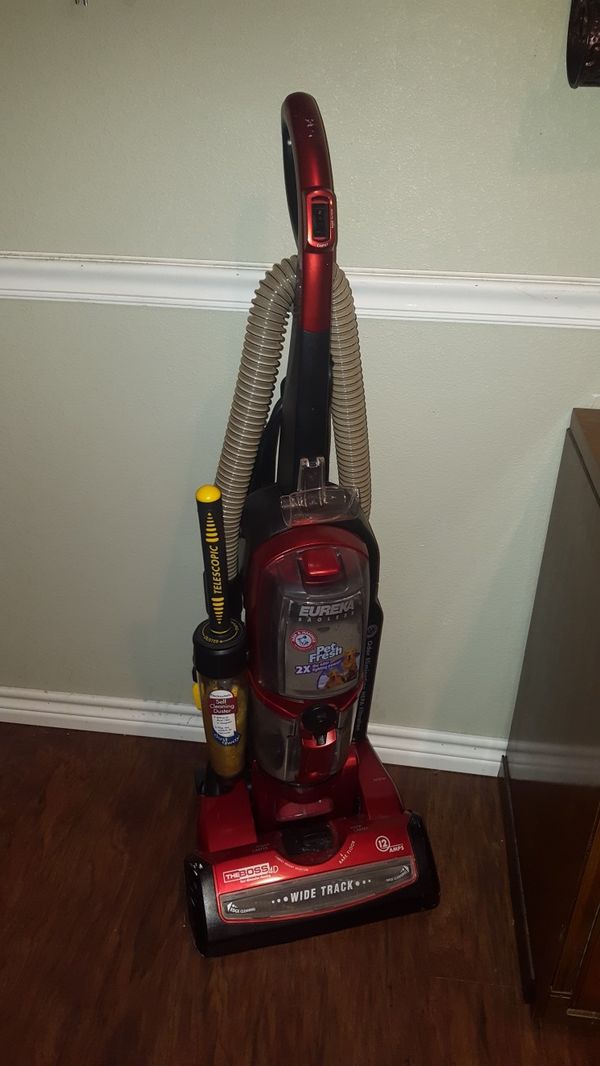 Eureka boss 4D - vaccum for Sale in Corpus Christi, TX - OfferUp