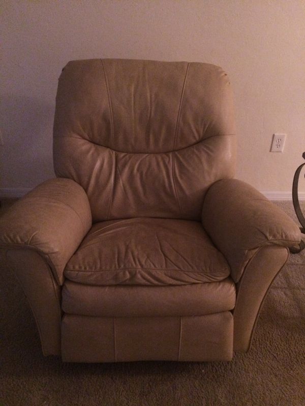Lazy boy recliner for Sale in Bonita Springs, FL OfferUp
