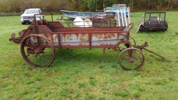 Spreader manure spreader antique old vintage for Sale in Elma, WA - OfferUp