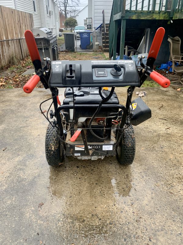 TroyBilt MOWER TB WC33 XP 33 inch twinblades for Sale in Maple Shade