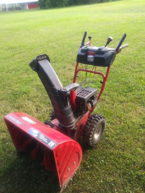 Troy-Bilt snowblower 26 inch width for Sale in Oxford, OH ...