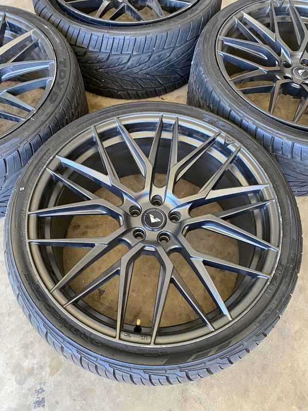 For sale: 4 Vorsteiner 22” Rims and 4 Toyo Tires (295/30R22 103W). for ...