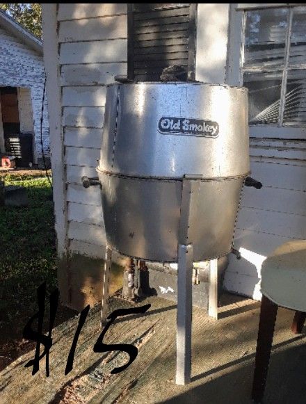 Old Smokey BBQ pit for Sale in Marksville, LA - OfferUp