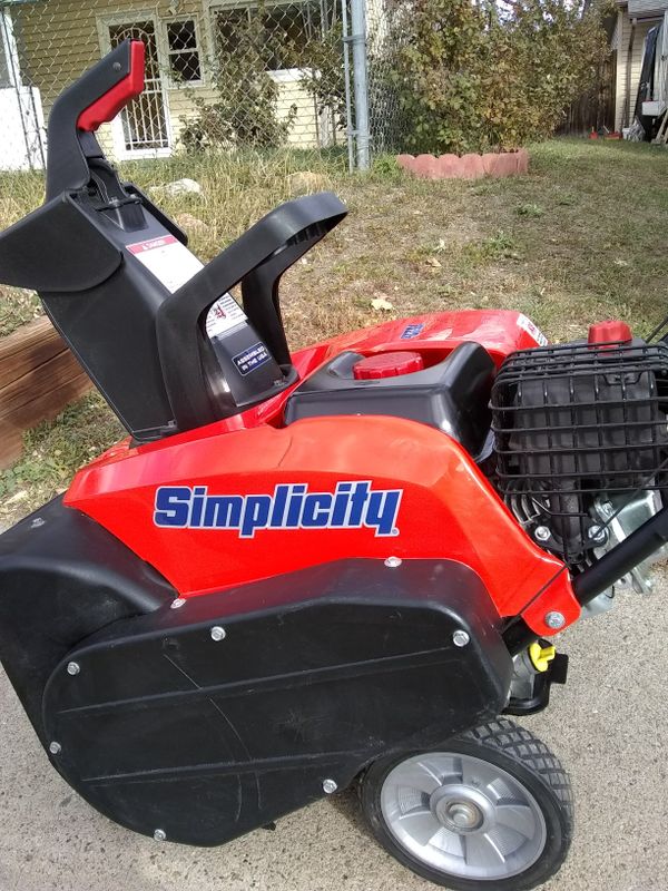 Gas simplicity snow blower for sale for Sale in Lakewood, CO OfferUp