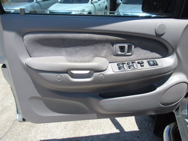 2004 Toyota Tacoma for Sale in Houston, TX - OfferUp