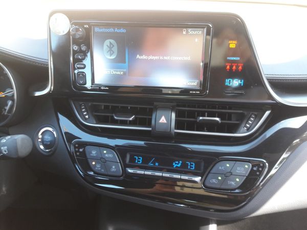 2018 toyota ch r,chr xle, rav4, rogue,hr v, cr v,murano ...