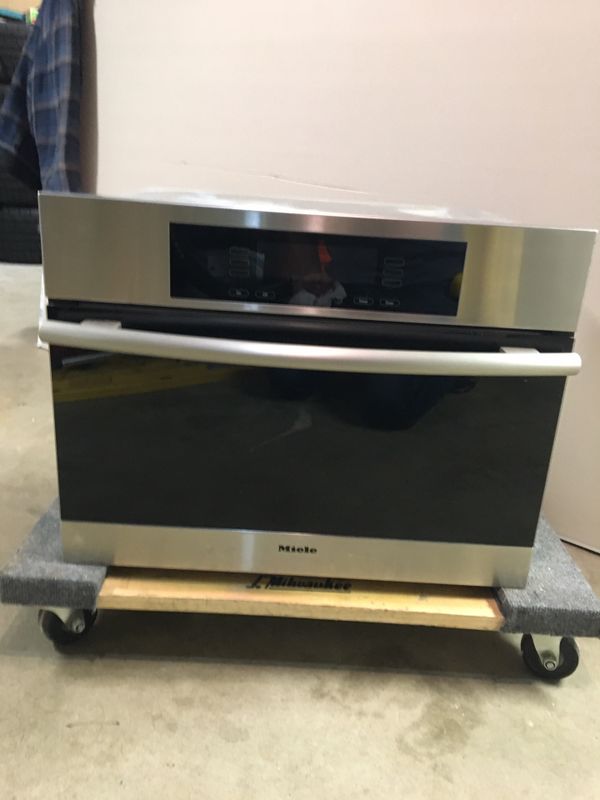 Miele steam oven Dg4080 for Sale in Kirkland, WA OfferUp