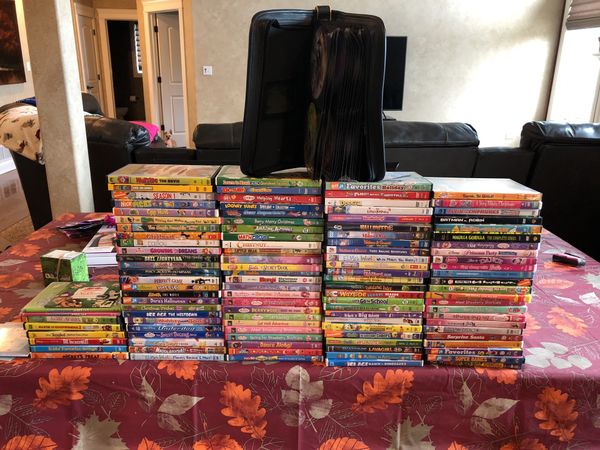 150+ DVD movie DVD’s Lot Disney Nickelodeon kids favorites for Sale in ...