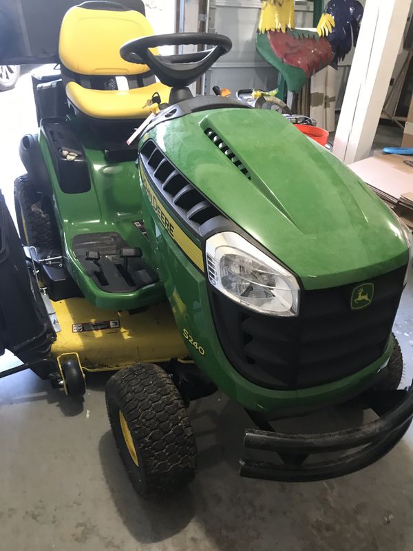 2018 john deere riding mower