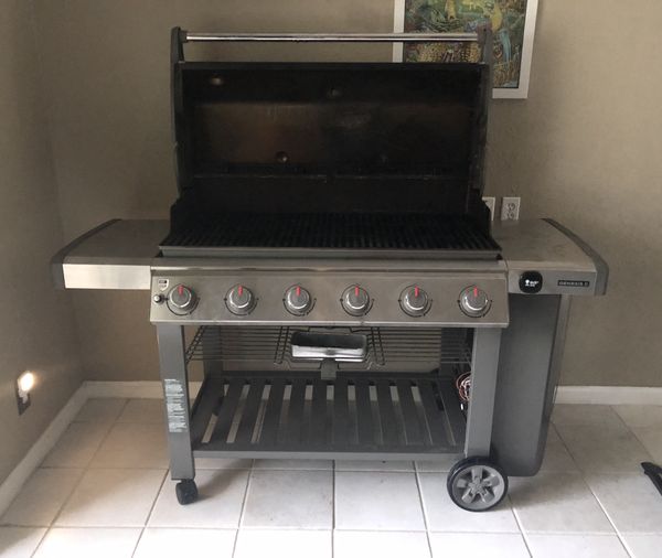 Weber Genesis Grill with 6 Burners for Sale in Delray Beach, FL - OfferUp