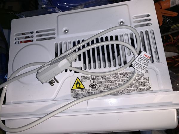 Air conditioner 5,000 btu NEW NEVER USED Daewoo for Sale in