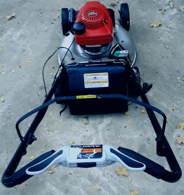 HONDA 21" 160CC ENGINE COMMERCIAL PUSH MOWER HRC216PDA for Sale in