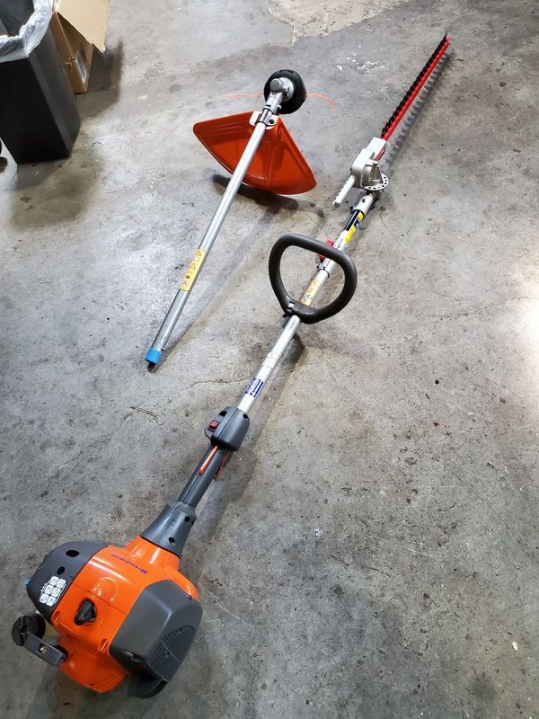 Pending HUSQVARNA 128LD 17" Gas Straight Shaft Detachable String Line