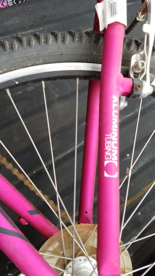 schwinn sr suntour mountain bike