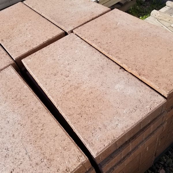 12x24-concrete-cement-pavers-270-per-pallet-120-square-feet-per