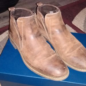 impulse harbor brown chelsea boot