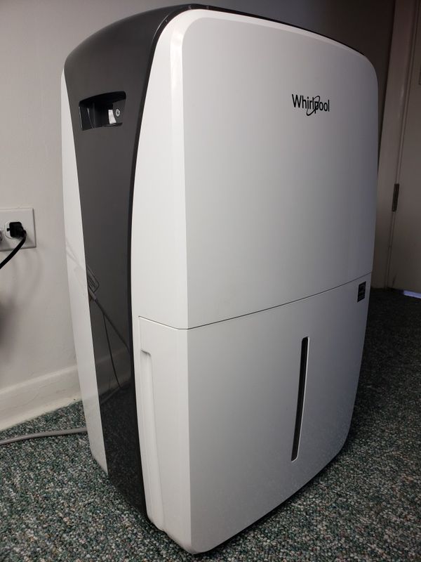 Whirlpool Dehumidifier Model WDH70EAPW for Sale in Chicago, IL - OfferUp