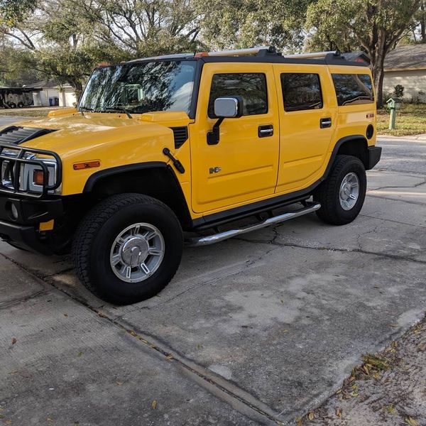 Hummer h2 yellow