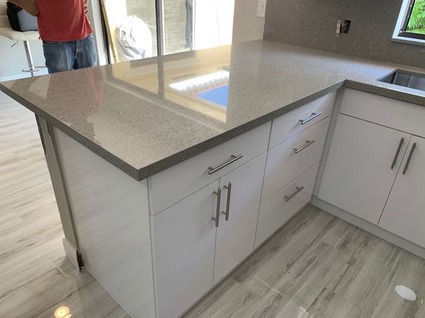 Kitchen cabinets for Sale in Hialeah, FL - OfferUp