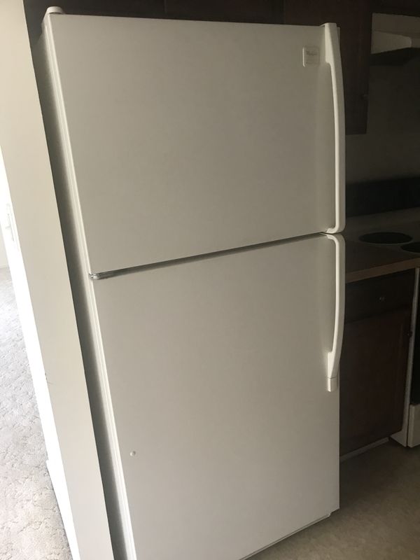 Refrigerator whirlpool imperial series for Sale in Glenview, IL - OfferUp