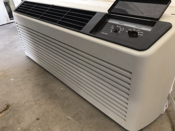 GE Zoneline 2100 A/C Runs Cold Works Great.!! For Sale In Lake Havasu ...