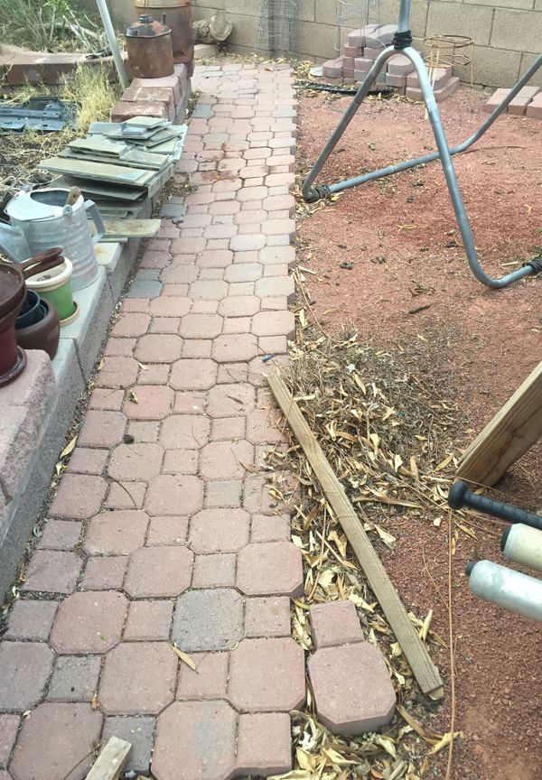 594 concrete keyhole pavers with 66edge pieces for Sale in Peoria, AZ OfferUp