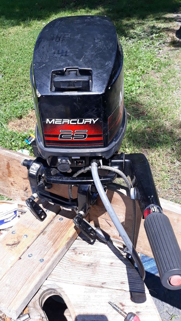 Mercury 25 Hp Long Shaft Outboard Motor With Gas Tank And Fuel Line For ...